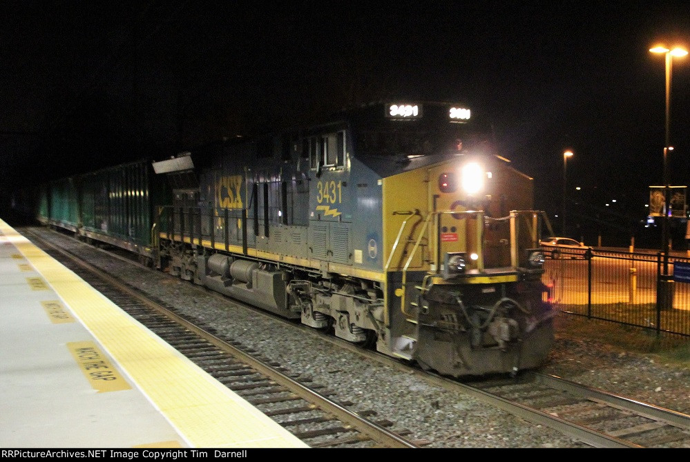 CSX 3431 leads Q405